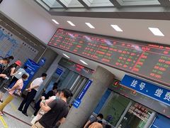 一层挂号缴费大厅-中国人民解放军空军特色医学中心(空军总医院)