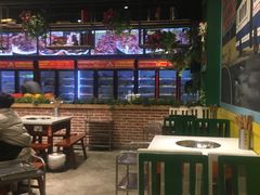 -钢管厂五区小郡肝串串香(蜀都万达店)