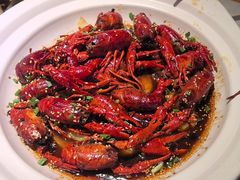 -肥肥虾庄·金牌油焖大虾(沙湖店)