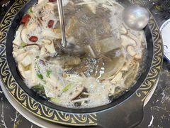 -尚品牛味汤锅火锅(康定总店)