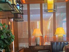 -八府香鸭·啫啫煲(华山路店)