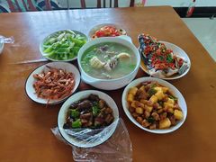 -鲸育宝宝月嫂(徐汇店)