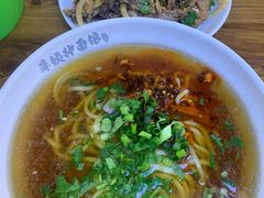 -萍姨抻面馆·鸡架冒菜(清湖店)