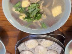 -金原鸭血粉丝汤·汤包·脆皮烤鸭(南京博物院店)