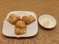 鲜炸明虾角-新东方千禧大酒店-逸品轩中餐厅
