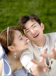 -索菲亚婚纱摄影