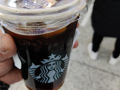 -星巴克(上海虹桥站2A检票口)