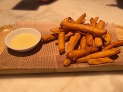 -弄堂里(西溪龙湖天街店)
