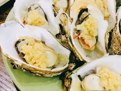 炭烧蒜蓉生蚝-贞姨美食·老字号海鲜大排档