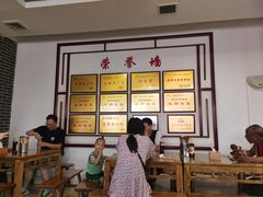 大堂-白家高记肥肠粉(总店)