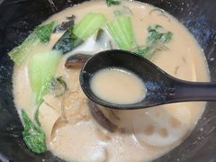 -鑫龙福麻辣烫(明洞站店)