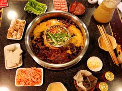 -邓莽子老火锅(中兴路总店)