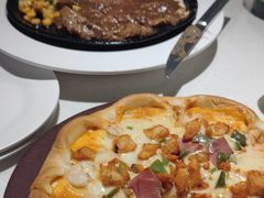 -汤姆家的牛排意面披萨(新城市广场店)