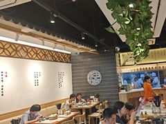 -馋三尺蟹粉小笼(人民广场店)