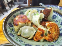 -无名氏宵夜小摊(祝家三姐妹馄饨店)