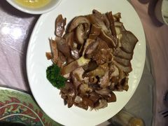 iphone_upload_pic-老六杀猪菜(进乡街店)
