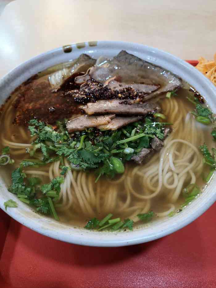 北区拉面馆(大港店)-"算得上港村比较老的拉面店了,刚开业的时候.