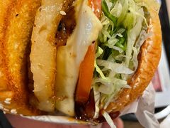-The Habit Burger Grill 哈比特汉堡(复兴soho店)