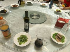 -泓历皇朝酒店(东亭店)