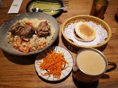 -塔哈尔·新疆盛宴(城西银泰店)
