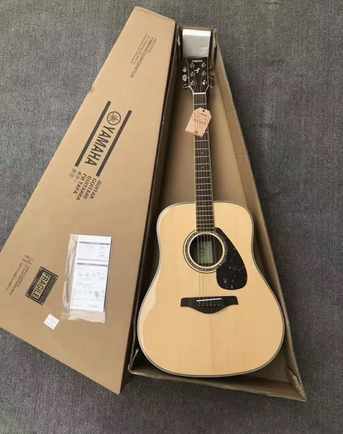 雅马哈fg830吉他