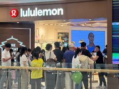 -lululemon(万象城店)