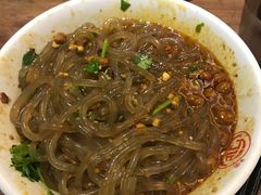 -万记麻辣烫国展总店