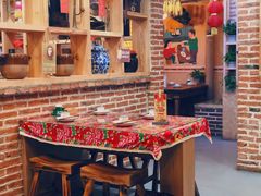 -闯关东东北农家菜(崂山石老人店)