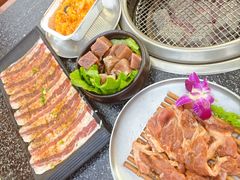 -红泥小火炉·东北泥炉烤肉(天一旗舰店)