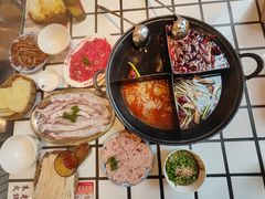 -朱光玉火锅馆(小寨原力场店)