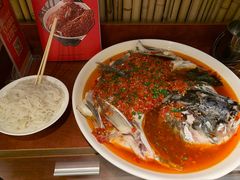 -湘小馆剁椒鱼头(金帝商务大厦店)