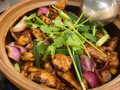 -胡须佬鸡煲四季火锅店(石厦西村直营店)
