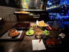 -麦凯伦烧烤·精酿超级工厂店(金桥总店)