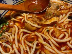 -鑫花溪牛肉米粉(东环大润发店)