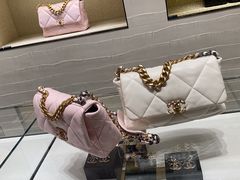 -CHANEL(恒隆广场店)