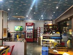 -黑猫馋纸包鱼(阳光店)
