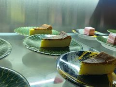 -牛YO寿喜烧·铁板烧和牛火锅自助(市府恒隆店)