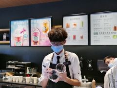 -星巴克(杭州西湖银泰1F店)