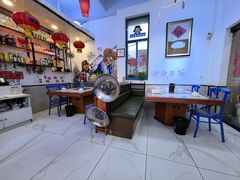 -雪乡人家东北菜·铁锅炖一切(高斯路店)