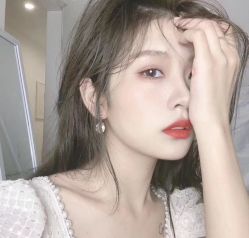-Rise Hair上升造型