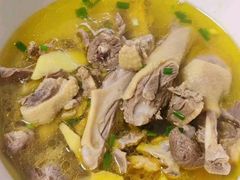 清蒸六合农场童子鸡-沈灶河豚宴·河豚融合餐厅(汉中路店)