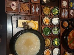 -银米·云南传统过桥米线(双廊黑金冠店)