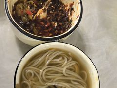 -野菌王•养生汤锅•野生菌火锅(大理漾濞路店)