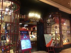 门面-西西弗书店&矢量咖啡(壹方购物中心店)