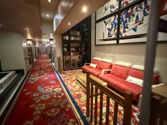 -喜鹊愉家酒店(郑州曼哈顿博览中心地铁站店)