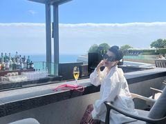 -瑰丽酒店·海吧·天际下午茶·现场DJ·天台酒吧