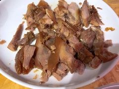 卤水猪肘-陈鹏鹏潮汕菜(欢乐海岸 海边景观店)