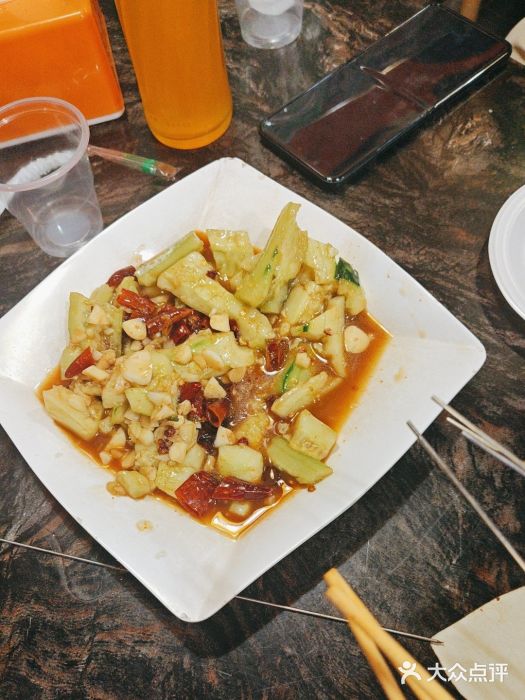 郑贵初烧烤·烤凤爪的发明者(王家湾店)图片
