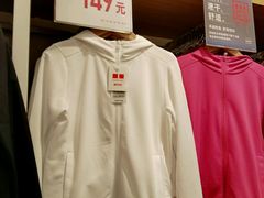 -优衣库(上海虹口龙之梦店)