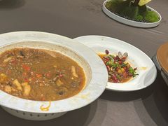 -香山湖家家宴(中山陵店)